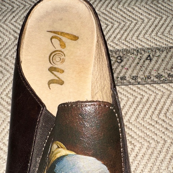 ICON “Girl With A Pearl Earring” by Vermeer. Leather shoes made in Italy. - Picture 7 of 11